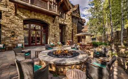 Experience Mountain Luxury Living at The Residences Bachelor Gulch in Colorado Ski In Ski Out Retreats