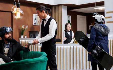 Medina Hotel to Makkah Hotel: Complete Travel Guide for Pilgrims and Tourists