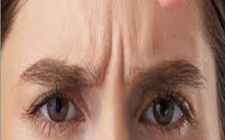 Stirnfalten: Ursachen, Vorbeugung und wirksame Behandlungen