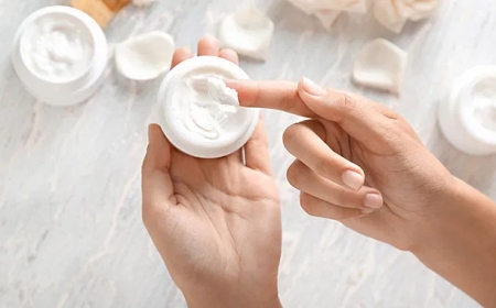 Best Moisturizer for Combination Skin – Balance, Hydrate, and Rejuvenate