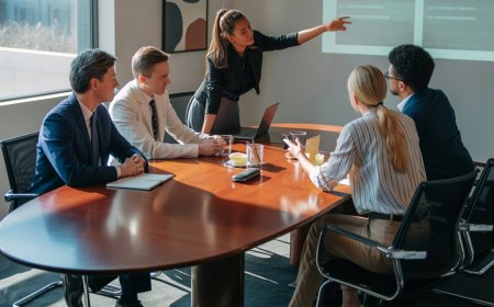 Emotional Intelligence Training That Helps You Master the Art of Listening