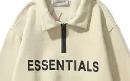 Sleek Black Essential Hoodie for Modern Looks