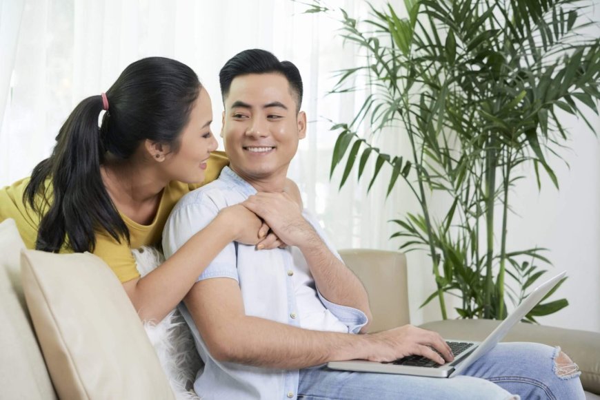 Strengthening Bonds: The Benefits of Hiring Online Marriage Counsellors
