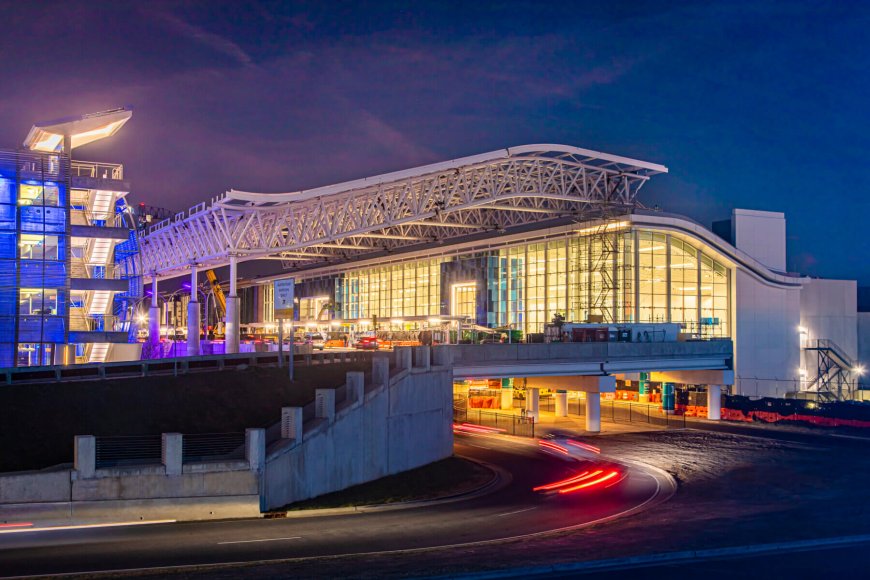 Charlotte Douglas International Airport Smoking Area +1-888-839-0502
